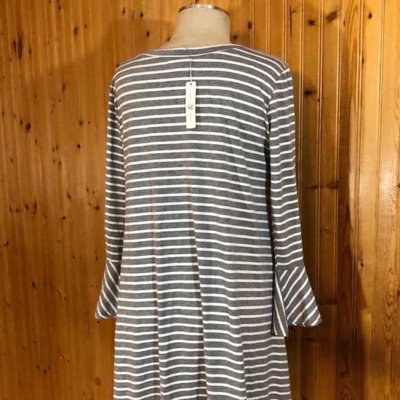 NWT Thyme & Honey Gray Striped Bell Sleeve Dress - Picture 9 of 14